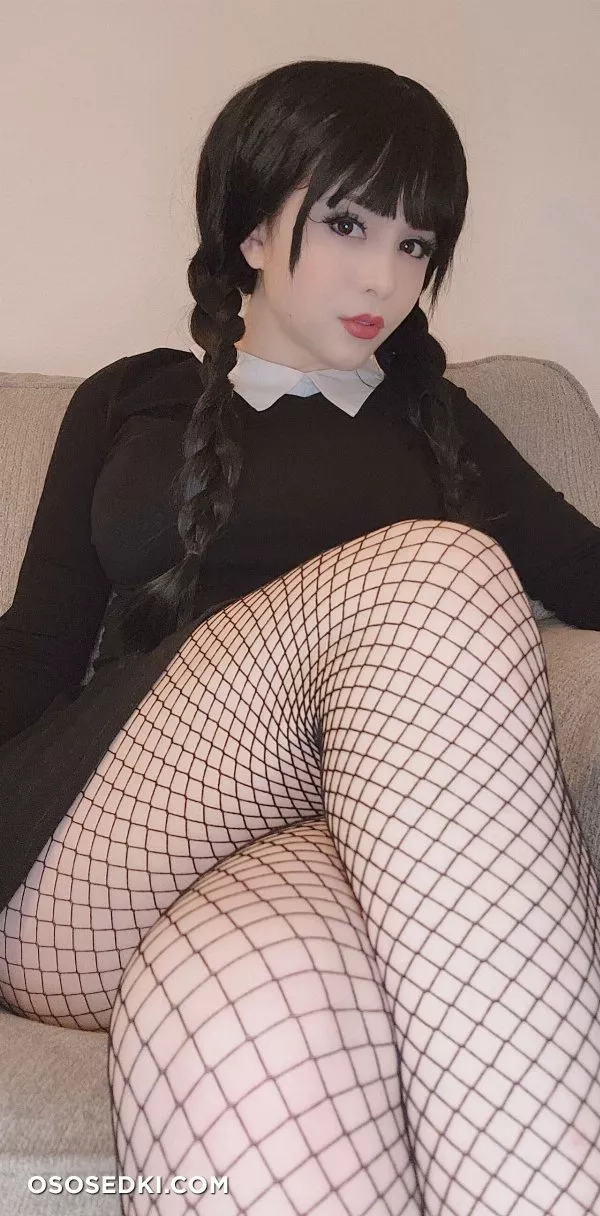 Pinkchyu - Wednesday - Photo 6