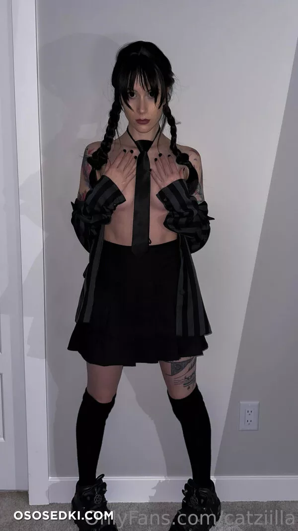 Catziilla - Wednesday Addams - Photo 21