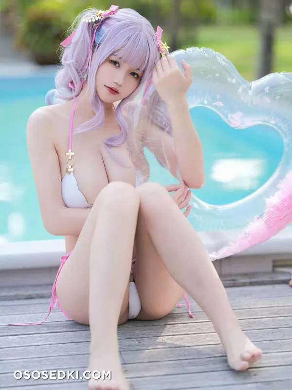 小仓千代w - 普利茅斯泳装 - Photo 1