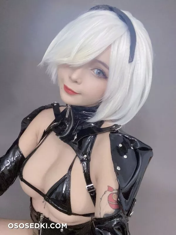 Umeko J - 2B Latex - Photo 103