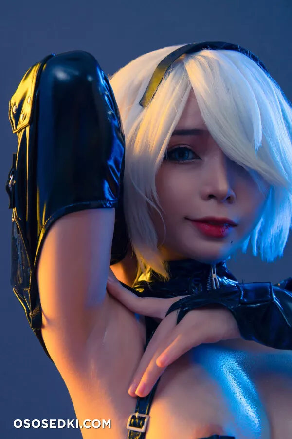 Umeko J - 2B Latex - Photo 160