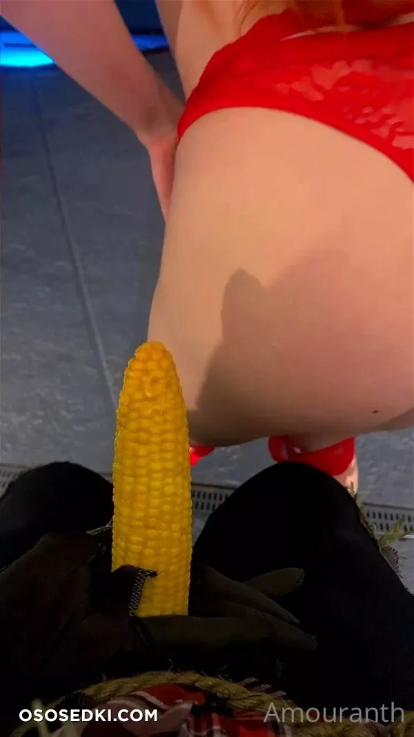 Amouranth Nude Halloween Knob Handjob - Photo 7