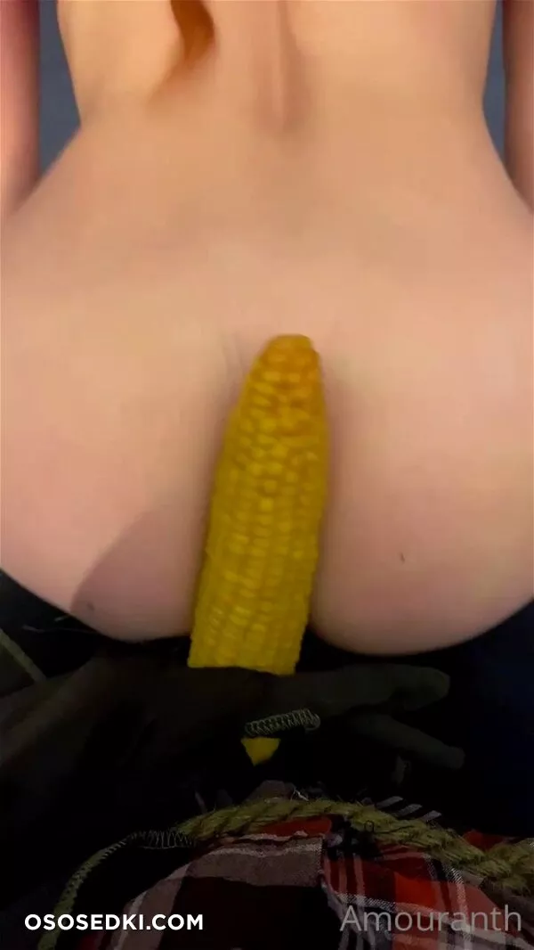 Amouranth Nude Halloween Knob Handjob - Photo 8
