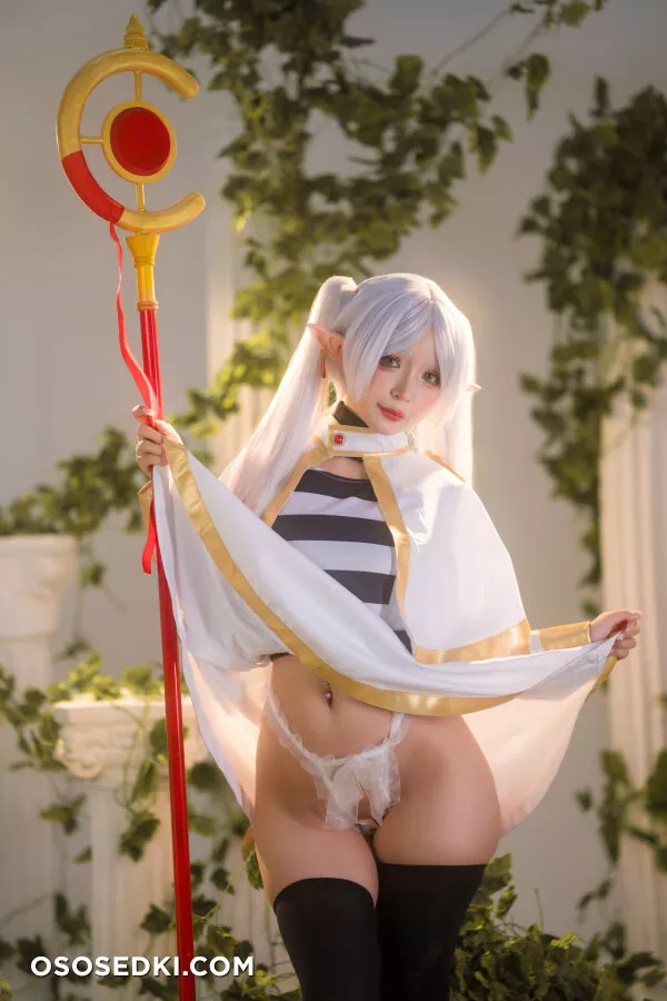 Umeko J - Frieren - Photo 17