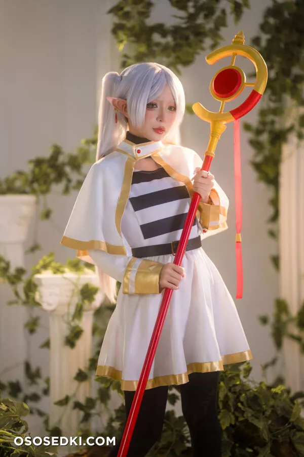 Umeko J - Frieren - Photo 24