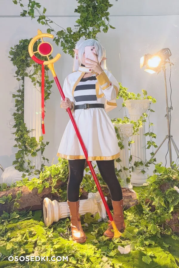 Umeko J - Frieren - Photo 84