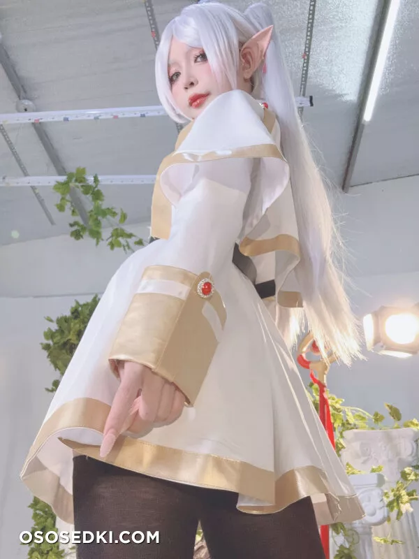 Umeko J - Frieren - Photo 88
