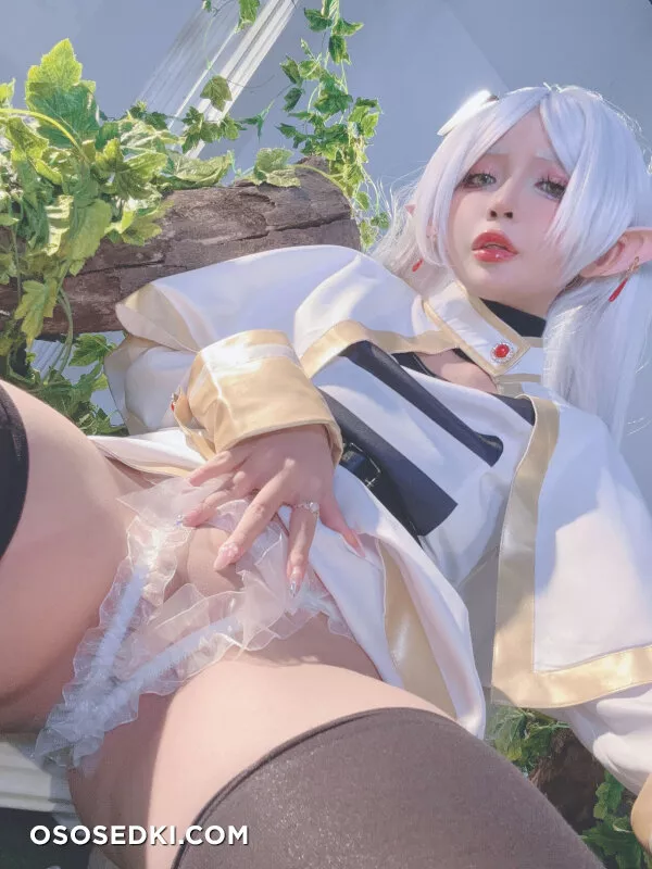 Umeko J - Frieren - Photo 103