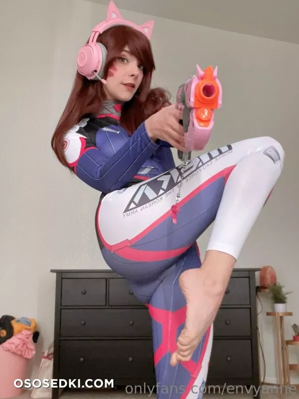 D.Va - Photo 23