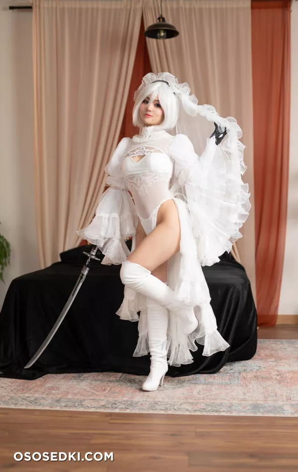 UNa Cosplayer - Bride 2B - Photo 1