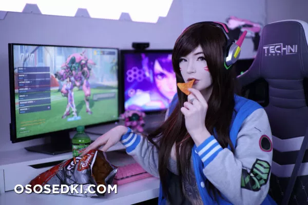 Lynie - D.Va - Photo 27