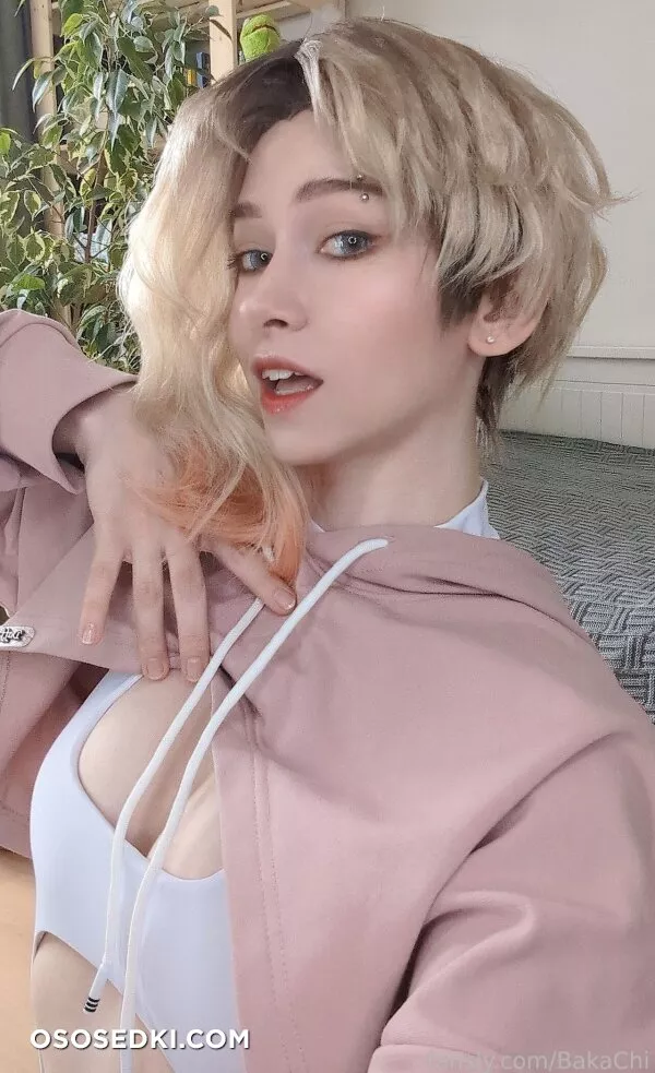 BakaChi - Gwen - Photo 29