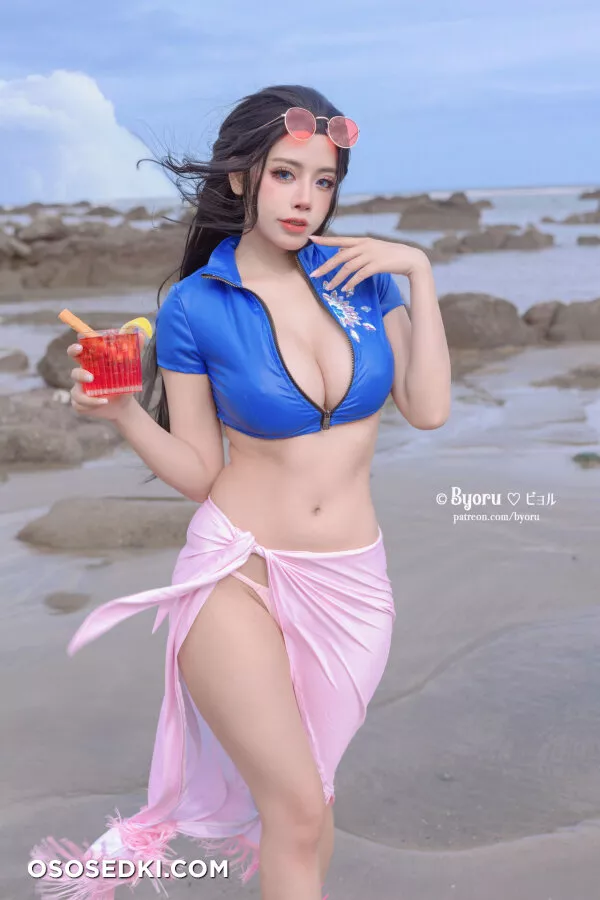 Byoru - Nico Robin - Photo 1