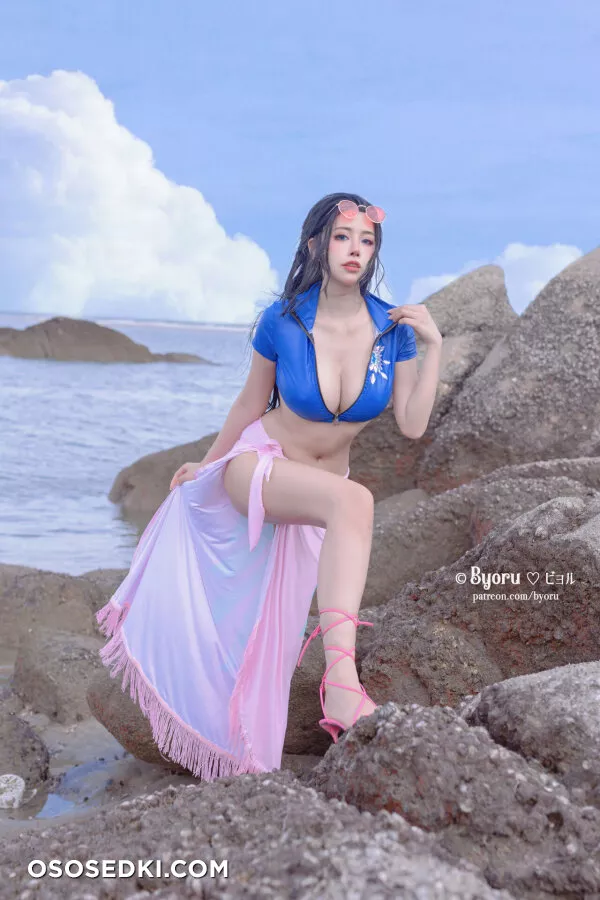 Byoru - Nico Robin - Photo 5