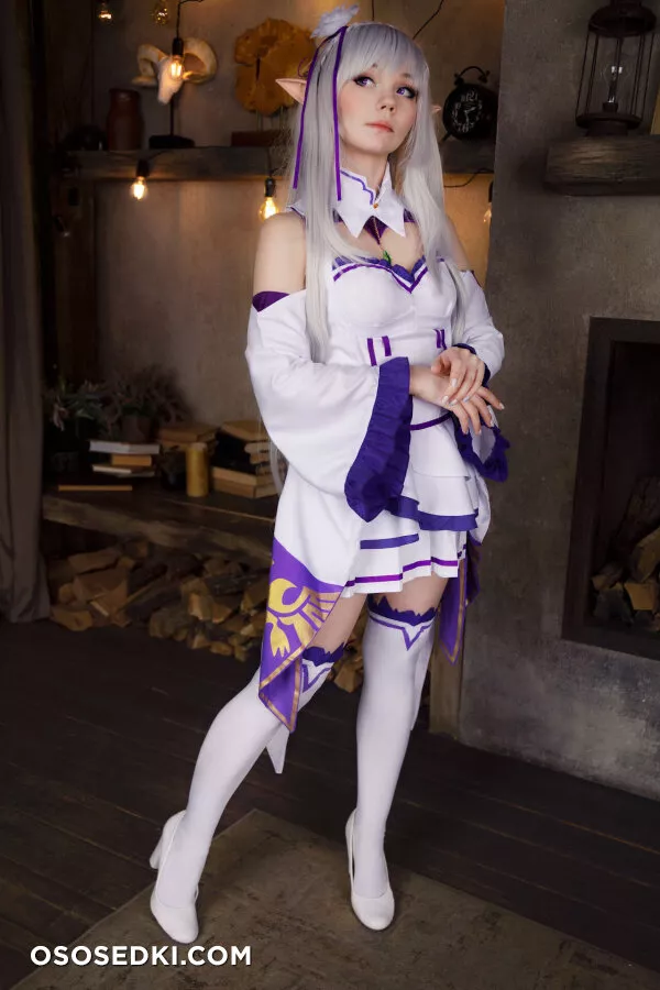 Caticornplay - Emilia - Photo 9