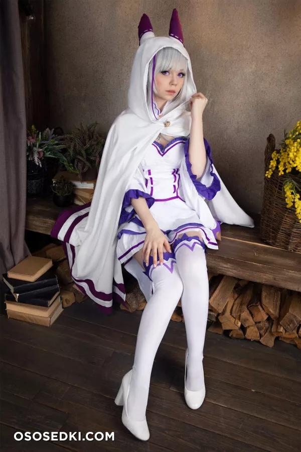 Caticornplay - Emilia - Photo 27