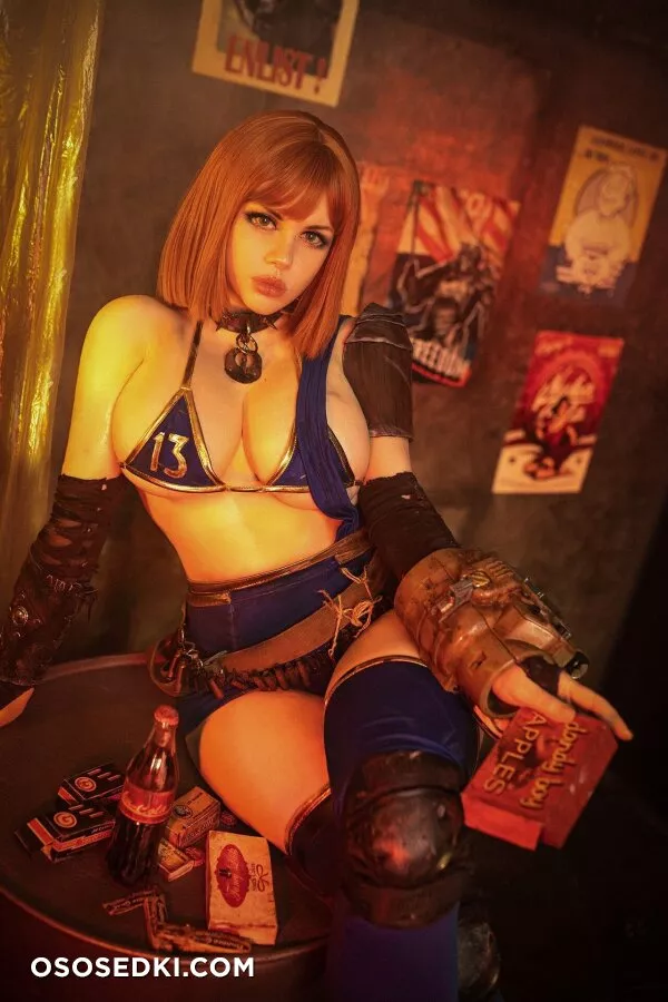 Alice Cosplay - Vault Girl (Fallout) - Photo 11