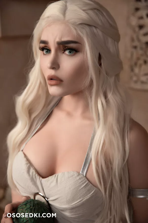 Kalinka Fox - Daenerys (Game of Thrones) - Photo 34