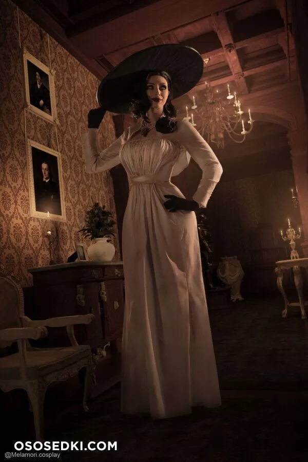 Lady Melamori - Alcina Dimitrescu - Resident Evil | Biohazard - Photo 3
