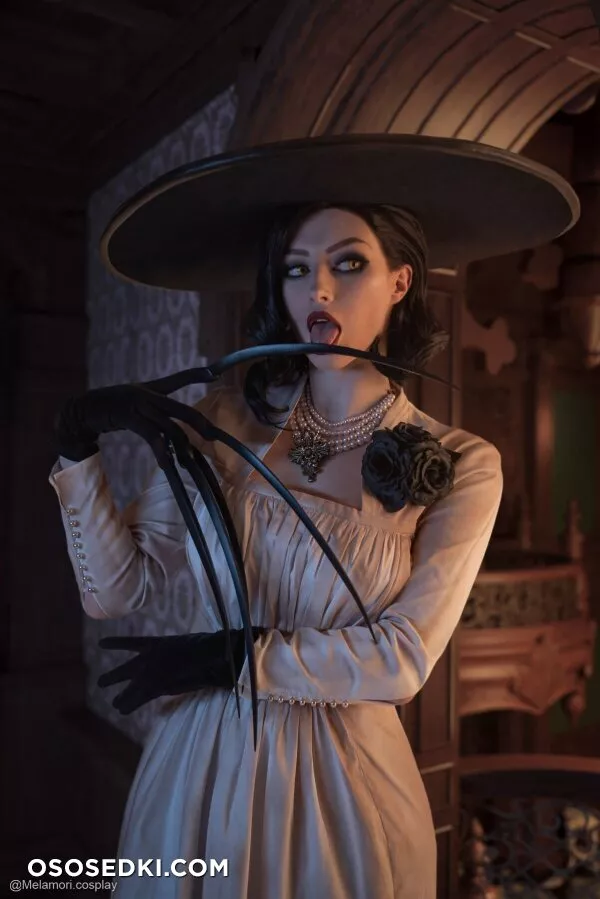 Lady Melamori - Alcina Dimitrescu - Resident Evil | Biohazard - Photo 7