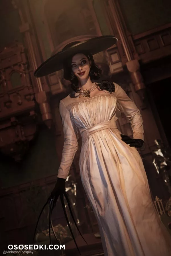 Lady Melamori - Alcina Dimitrescu - Resident Evil | Biohazard - Photo 25