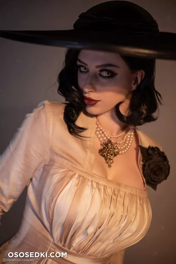 Lady Melamori - Alcina Dimitrescu - Resident Evil | Biohazard - Photo 31