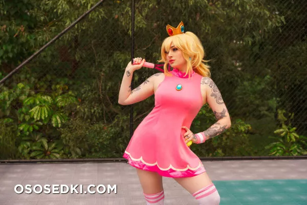 Kayla Erin - Princess Peach - Super Mario Brothers | Super Mario Bros. - Photo 20