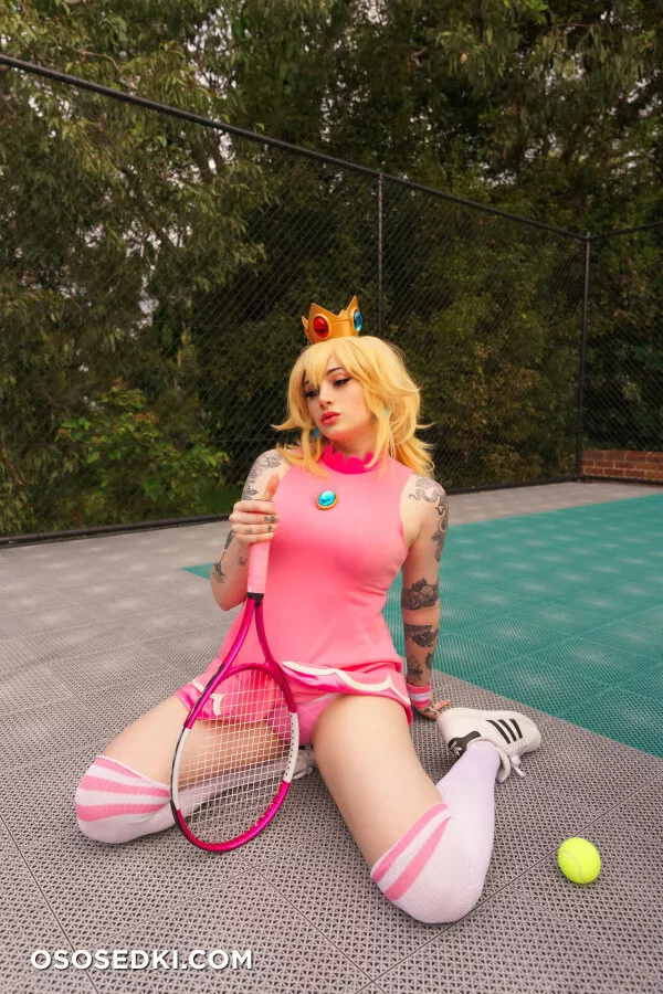 Kayla Erin - Princess Peach - Super Mario Brothers | Super Mario Bros. - Photo 23