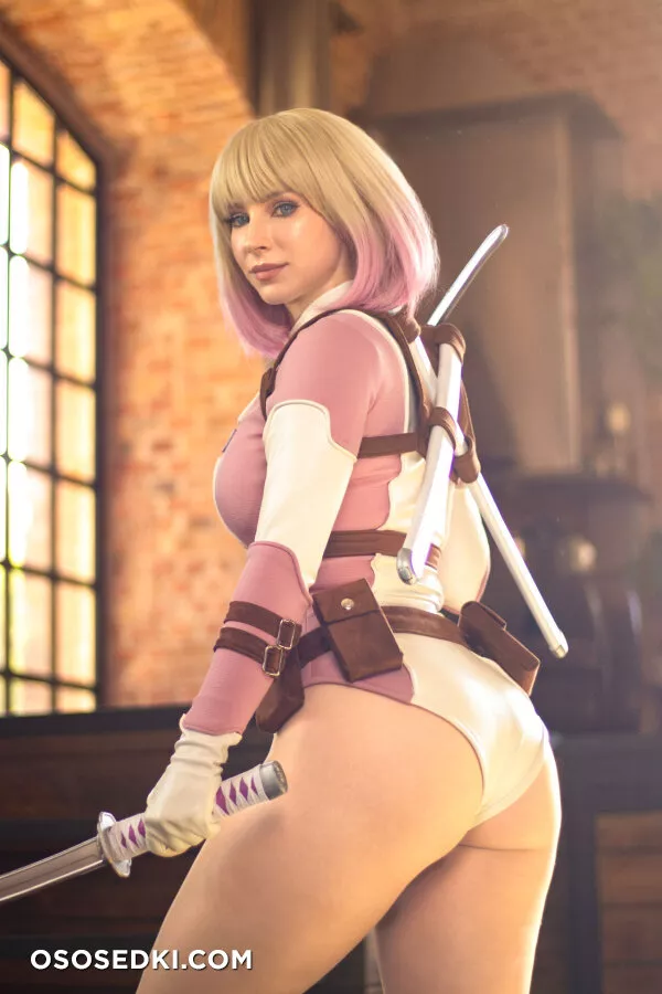 Enji Night - Gwenpool - Deadpool - Photo 3