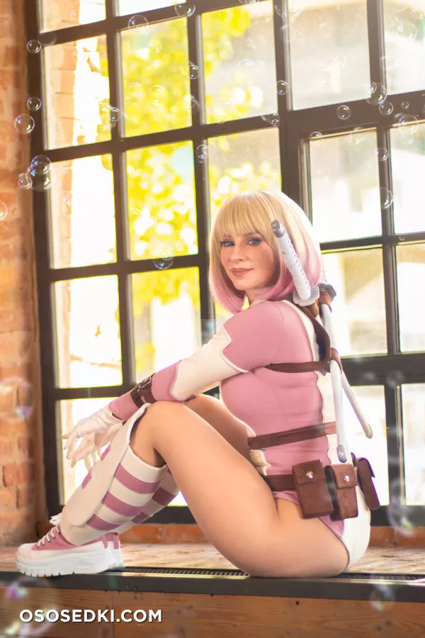 Enji Night - Gwenpool - Deadpool - Photo 20