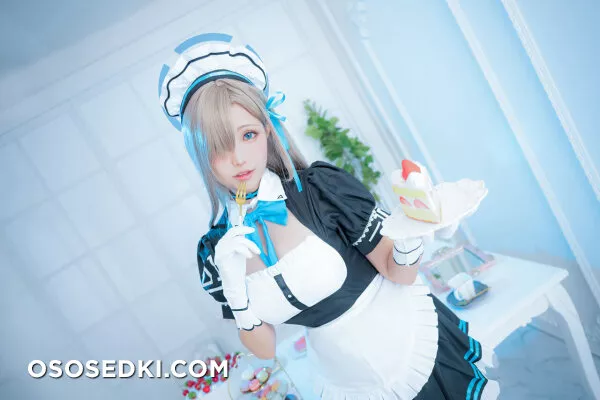 Ely Cosplay - Asuna Ichinose - Blue Archive - Photo 7