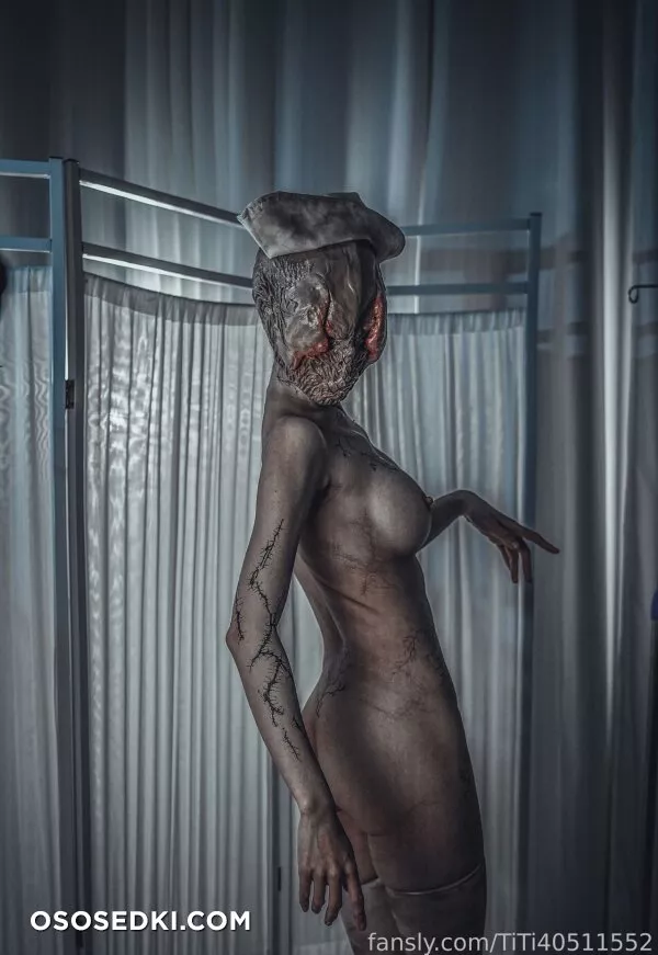 Titi Cosplay - Nurse - Silent Hill - Photo 17
