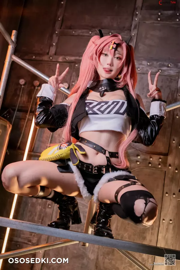 Sameki cosplay Nicole Demara - Zenless Zone Zero - Photo 17