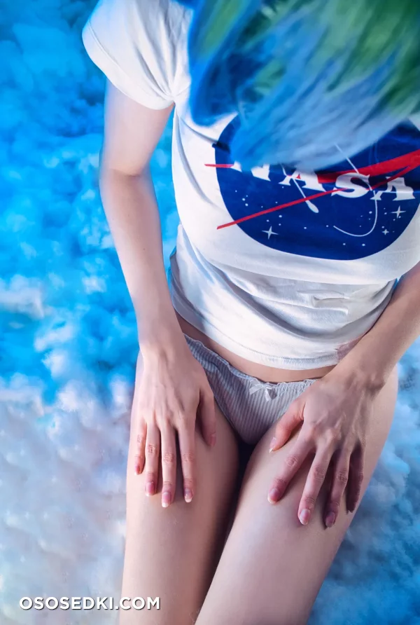 Shaeunderscore - Earth-chan - Photo 1