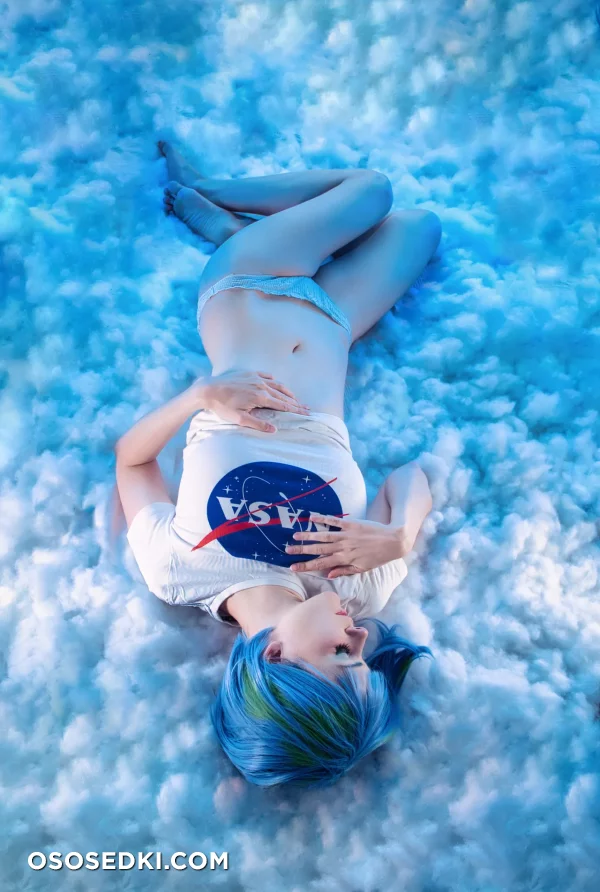 Shaeunderscore - Earth-chan - Photo 2