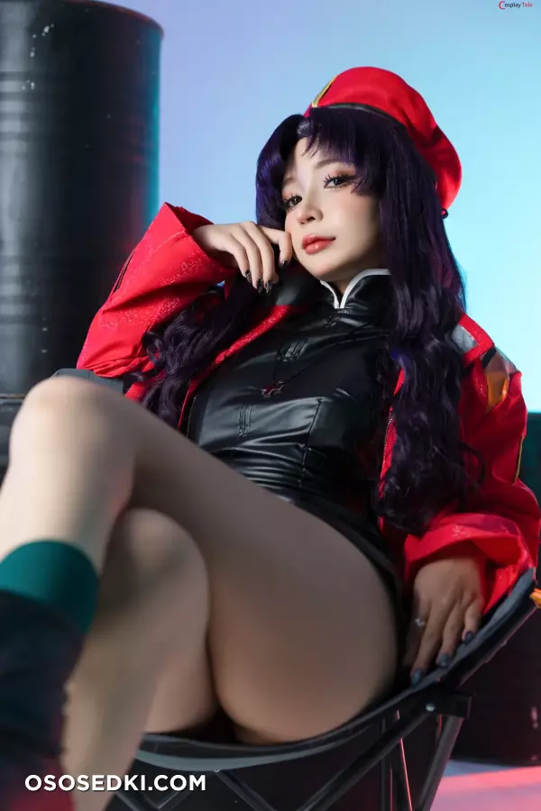 Umeko J cosplay Misato Katsuragi - Evangelion - Photo 2