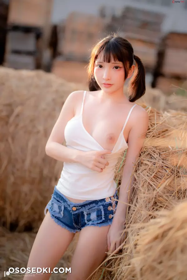 Fantasy Factory - 小丁 (Xiao Ding) - Hay Bales - Photo 17