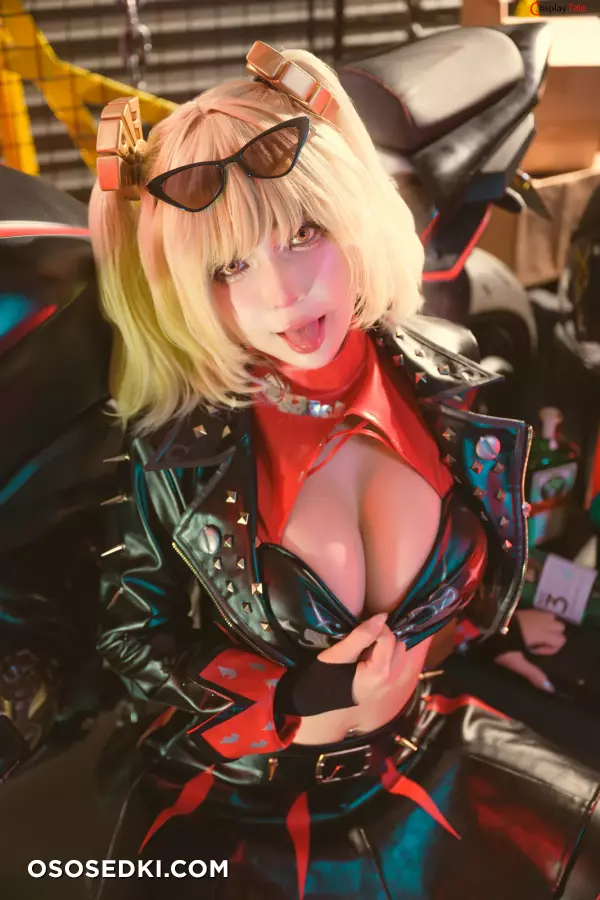 Umeko J cosplay Burnice White - Zenless Zone Zero - Photo 2
