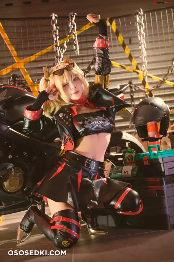 Umeko J cosplay Burnice White - Zenless Zone Zero - Photo 78
