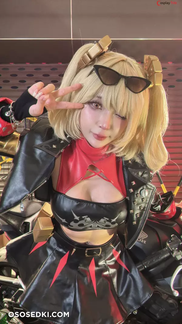 Umeko J cosplay Burnice White - Zenless Zone Zero - Photo 80