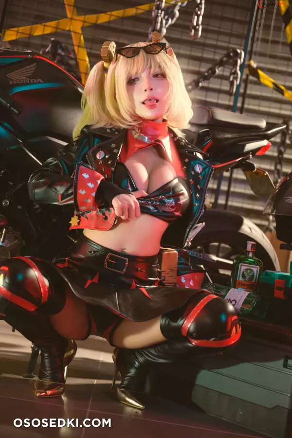 Umeko J cosplay Burnice White - Zenless Zone Zero - Photo 89