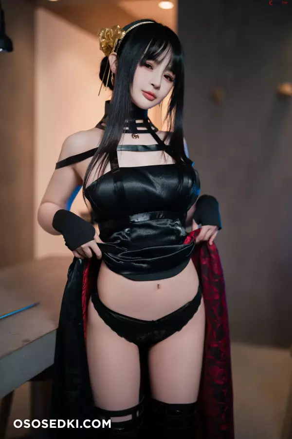 Sakurai Ningning-(桜井宁宁) cosplay Yor Forger - Spy x Family - Photo 18