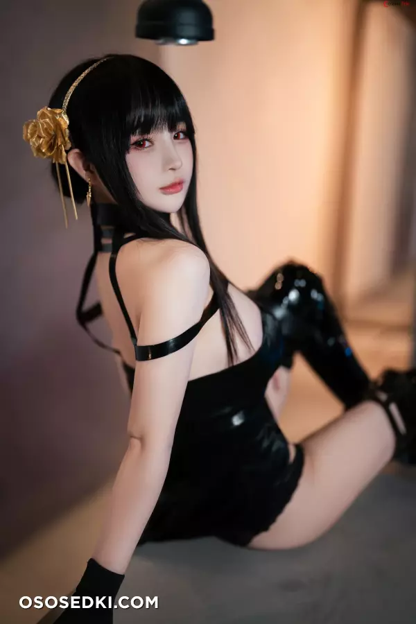 Sakurai Ningning-(桜井宁宁) cosplay Yor Forger - Spy x Family - Photo 24