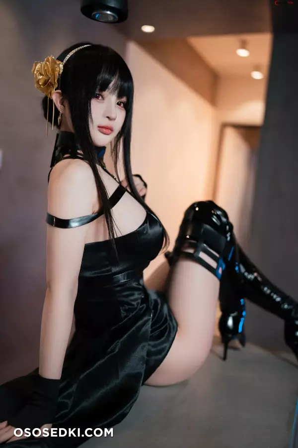 Sakurai Ningning-(桜井宁宁) cosplay Yor Forger - Spy x Family - Photo 28