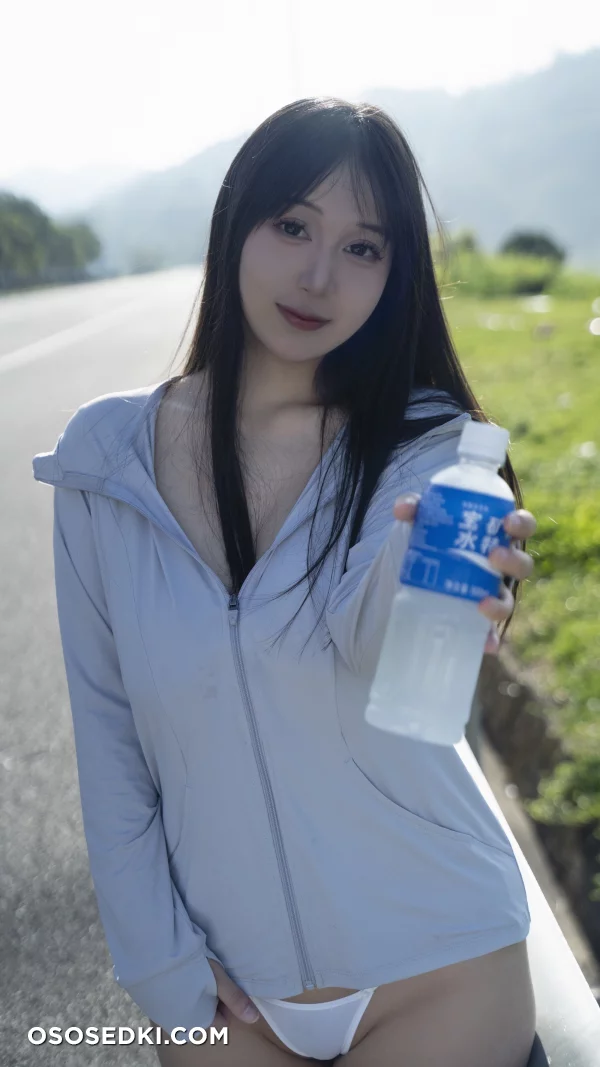 HornyCos - Busty Asian Teen Shows Off Beautiful Body Outdoors (Patreon) - Photo 6