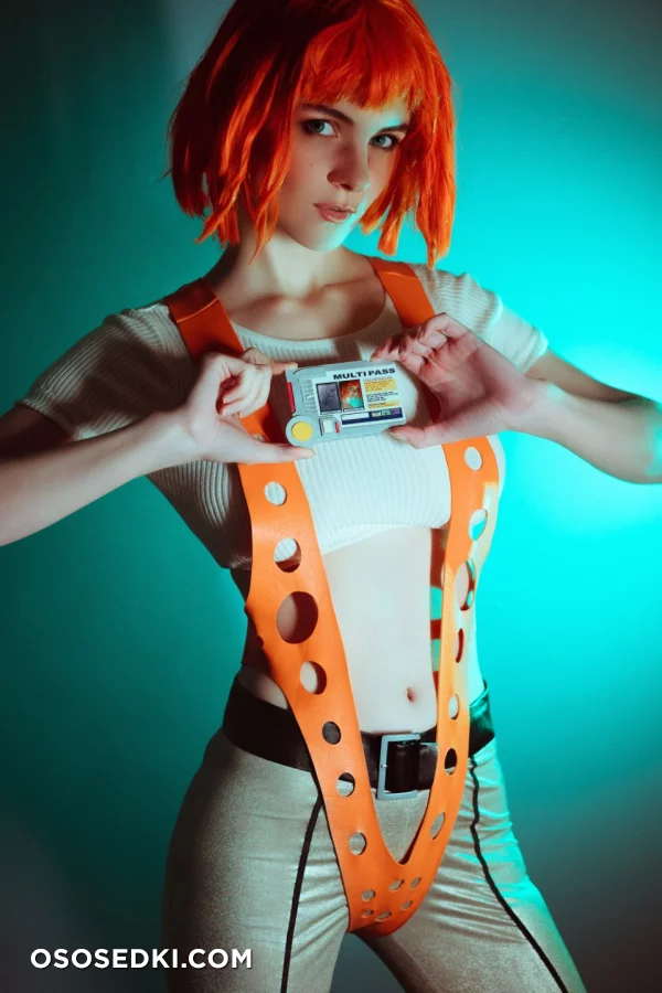 Shaeunderscore - Leeloo Minai Lekatariba-lamina-tchai Ekbat De Sebat - The Fifth Element - Photo 23