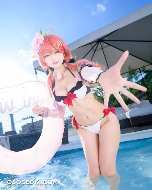 Takanashi Hanari - Sakura Miko - Hololive - Photo 1