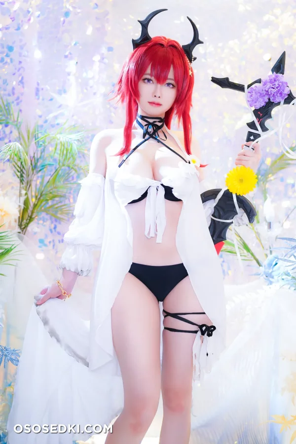 Arty Huang - Surtr - Arknights - Photo 1