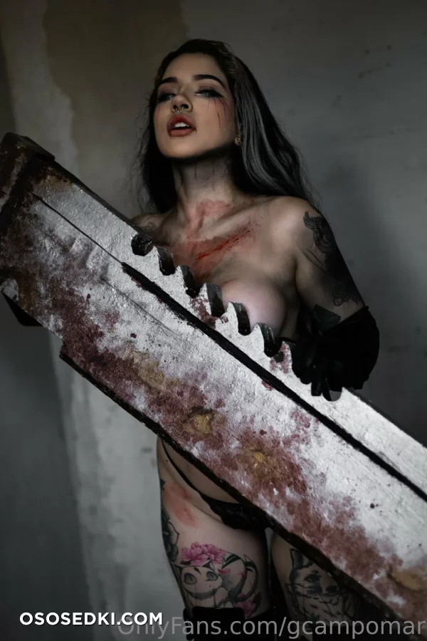 Giovanna Campomar - Pyramid Head - Silent Hill - Photo 9