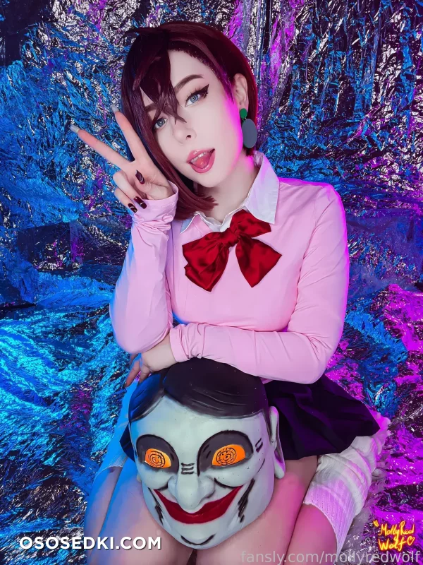 Molly Red Wolf - Momo Ayase - Dandadan - Photo 1